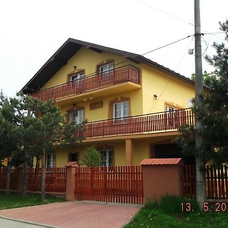 B & B Leliwa Тарнув Экстерьер фото